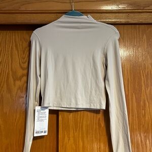 Lululemon Align mock neck